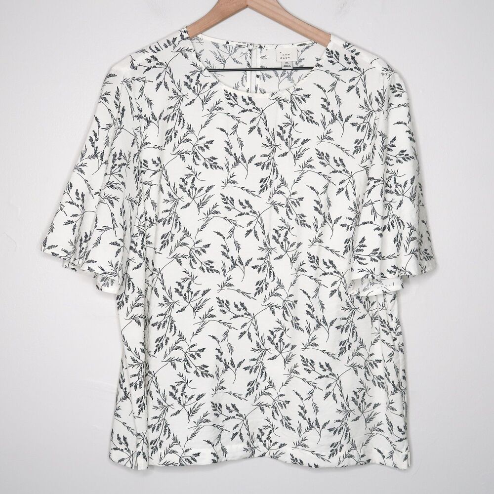 A New Day Womens Blouse XL White Black Floral Dainty Modest Oversized Office
